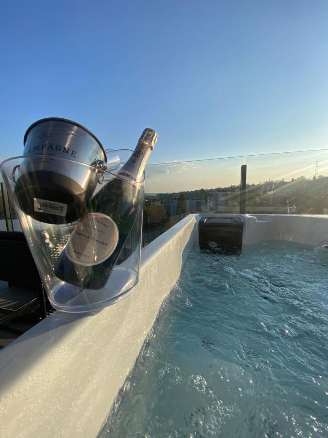 Liege Luxe & Jacuzzi Sous Les Etoiles Leilighet Saint-Nicolas  Eksteriør bilde